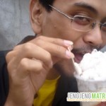 Menikmati Es Puter