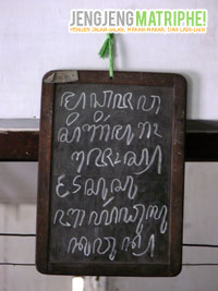 Tulisan aksara Jawa
